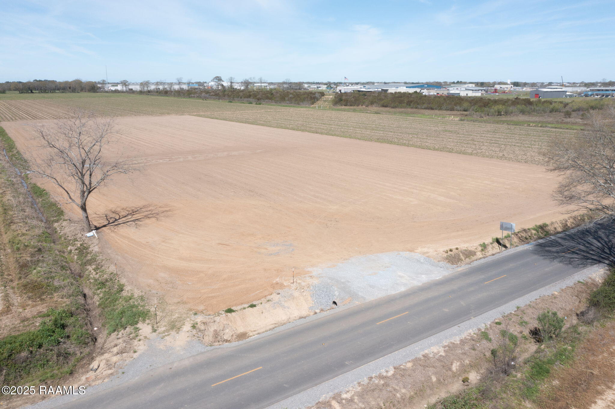 2111 Labit Road Broussard, LA 70518 - Photo 4 of 10 2-web-or-mls-DJI_0009