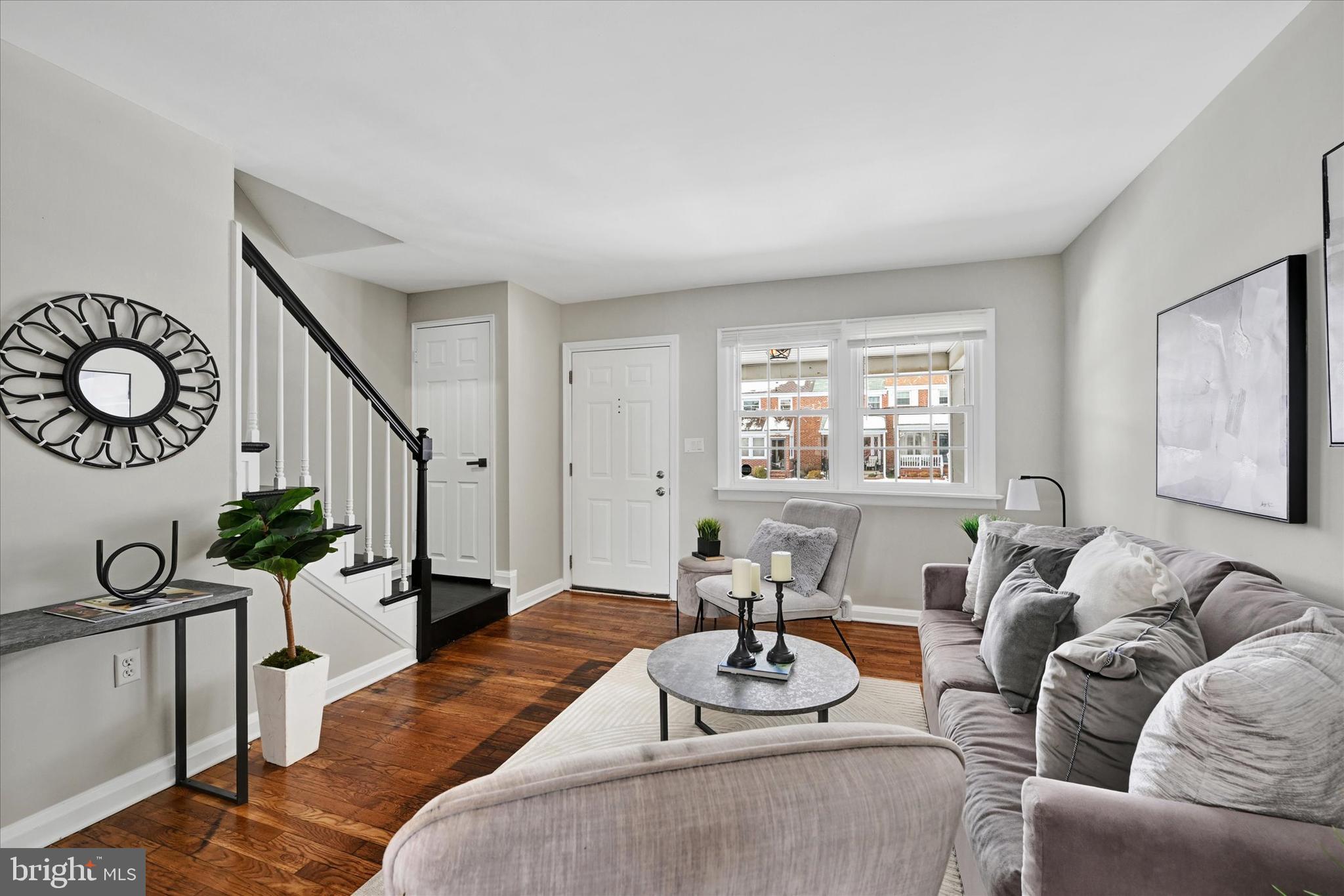 1945 Ormand Road Baltimore, MD 21222 - Photo 4 of 28 a living room with furniture and wooden floor