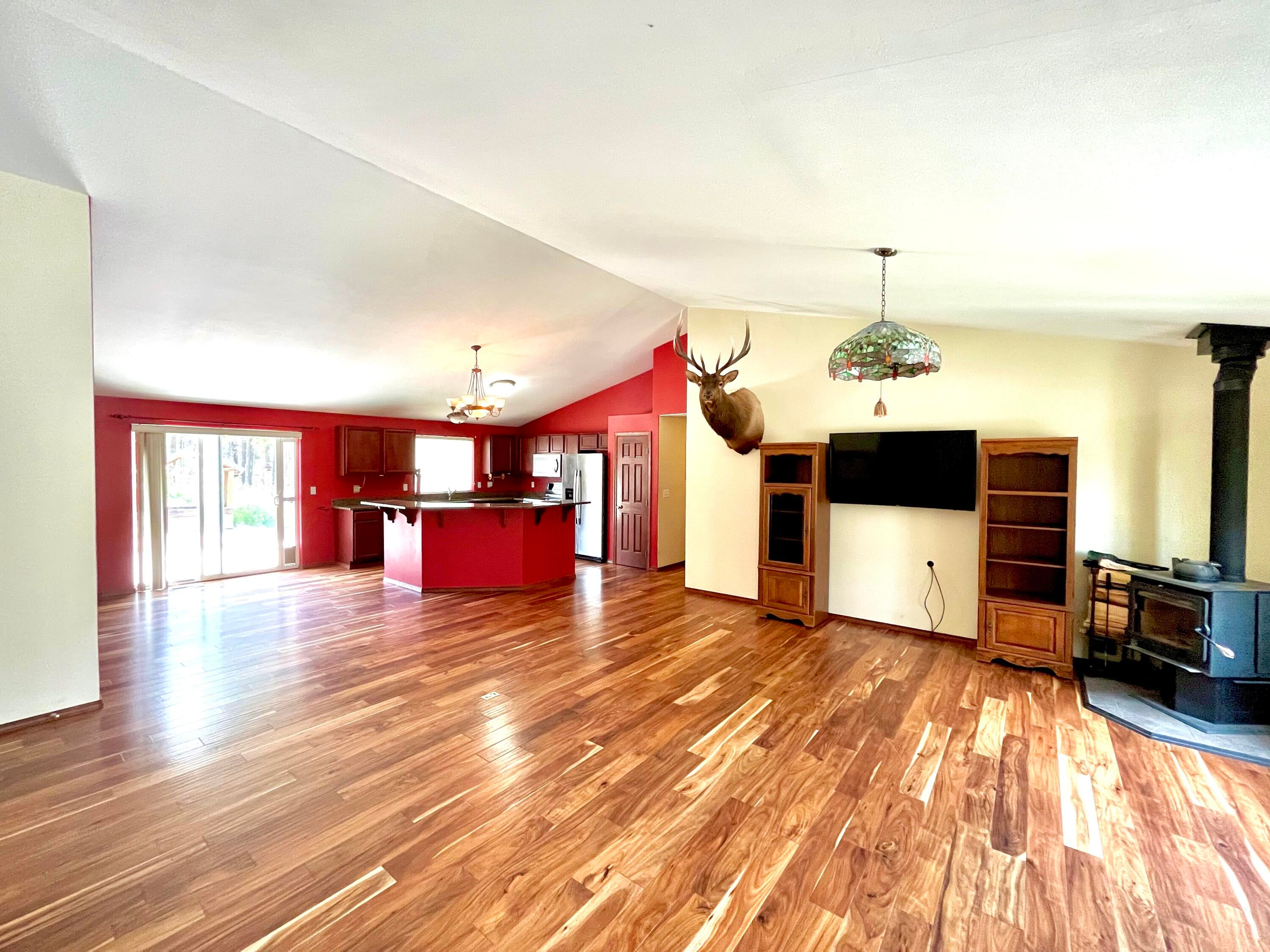 147024 Bills Road Gilchrist, OR 97737 - Photo 7 of 17 4D424327-7652-43B3-80FE-0B1801269FDD