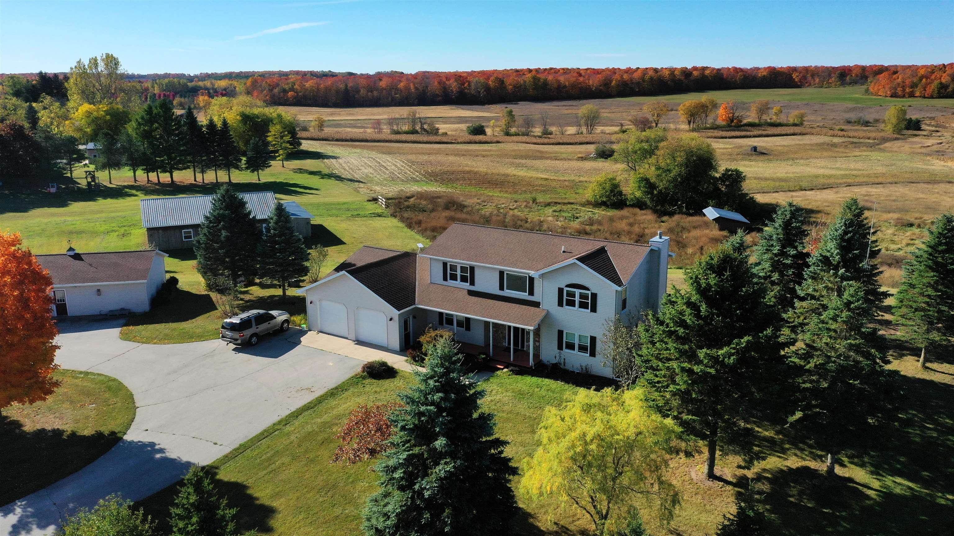 4879 Mathey Road Sturgeon Bay, WI 54235 - Photo 4 of 86