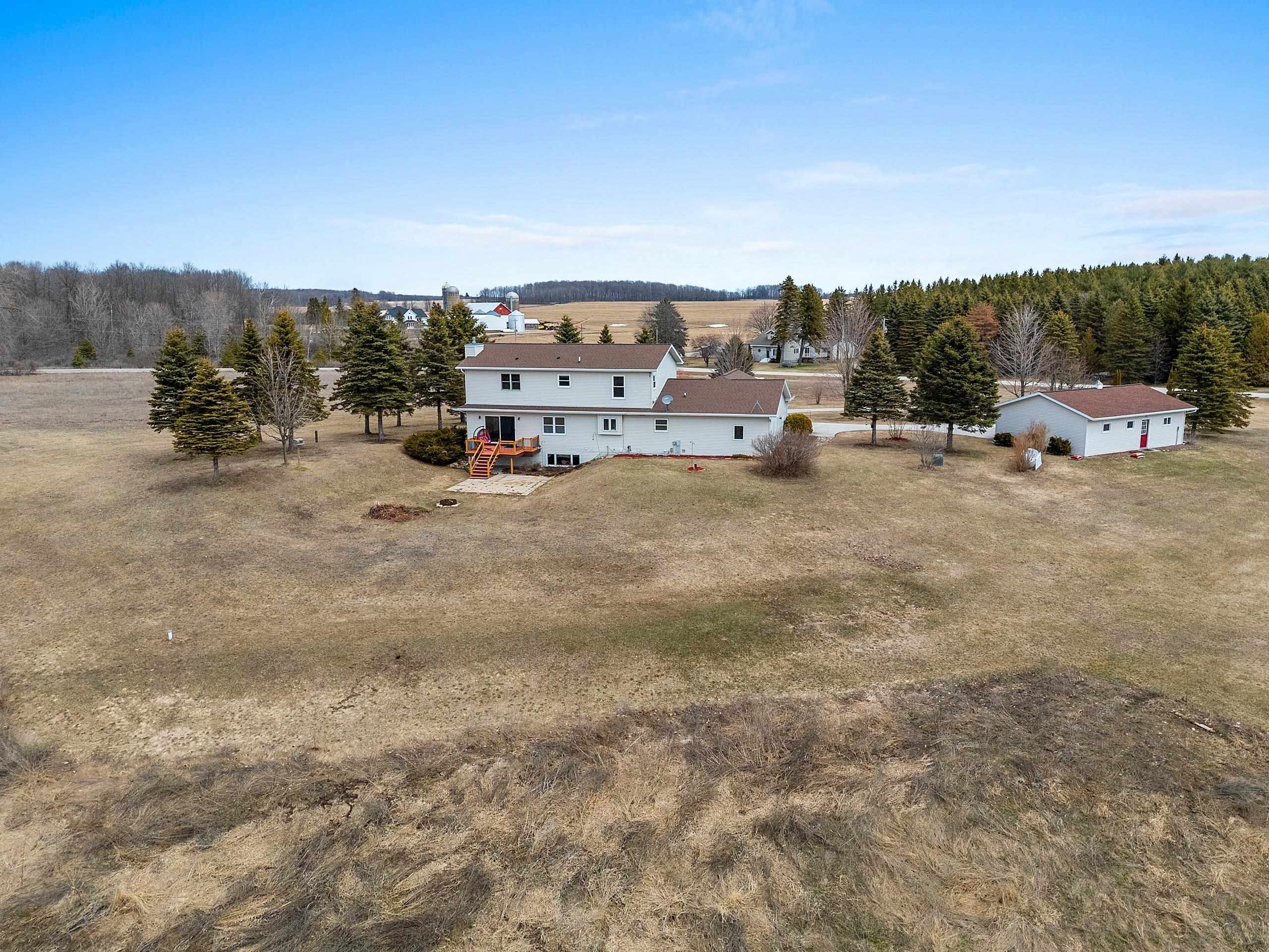 4879 Mathey Road Sturgeon Bay, WI 54235 - Photo 10 of 86