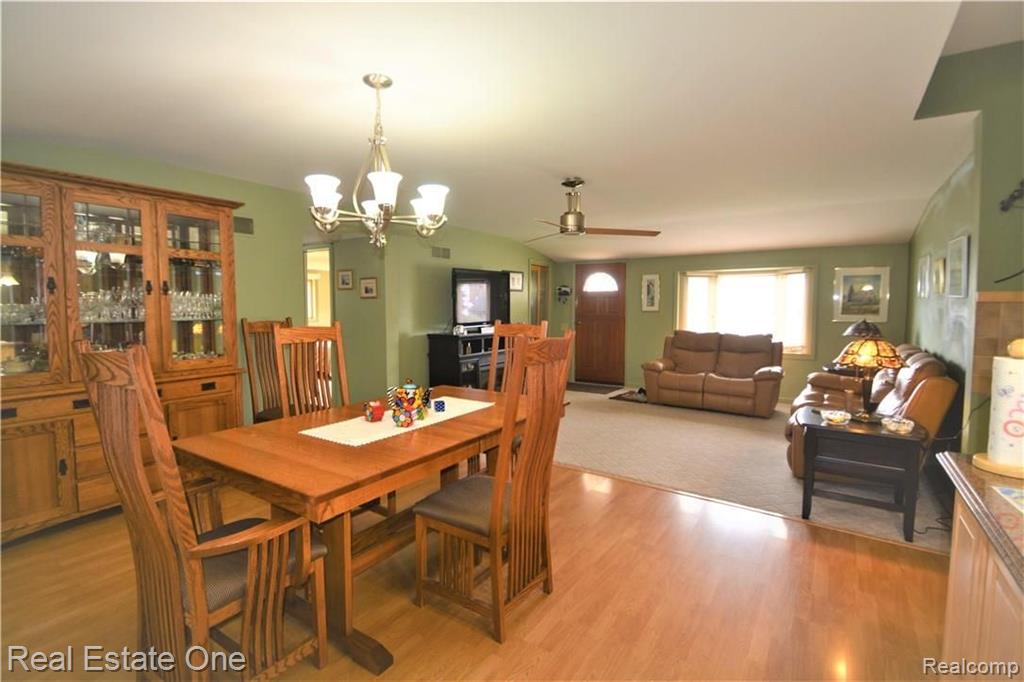2947 Walsh Drive Rochester Hills, MI 48309 - Photo 4 of 18