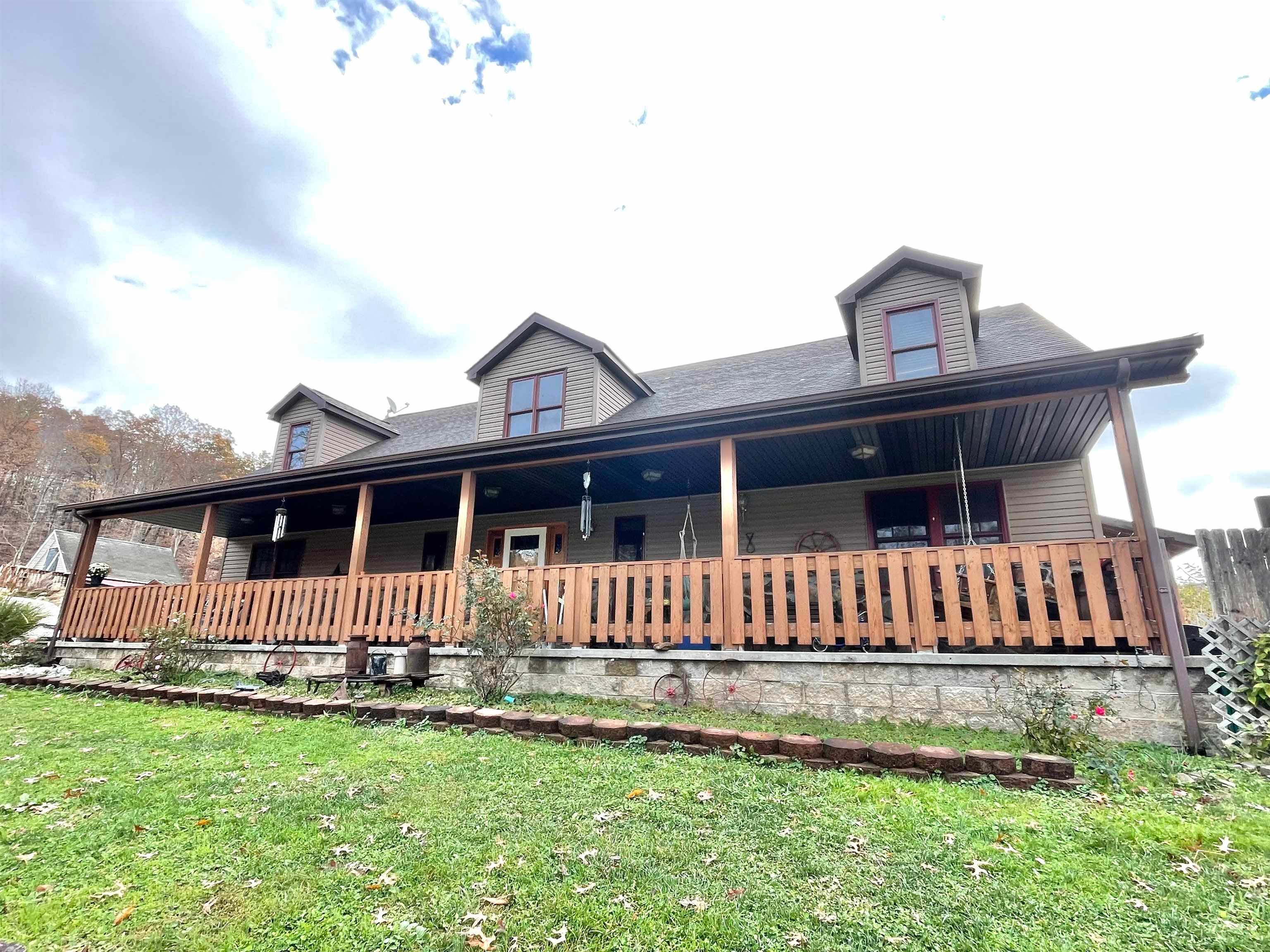 186 Thompson Ridge Road Wayne, WV 25570 - Photo 1 of 23 Gallery Image 1
