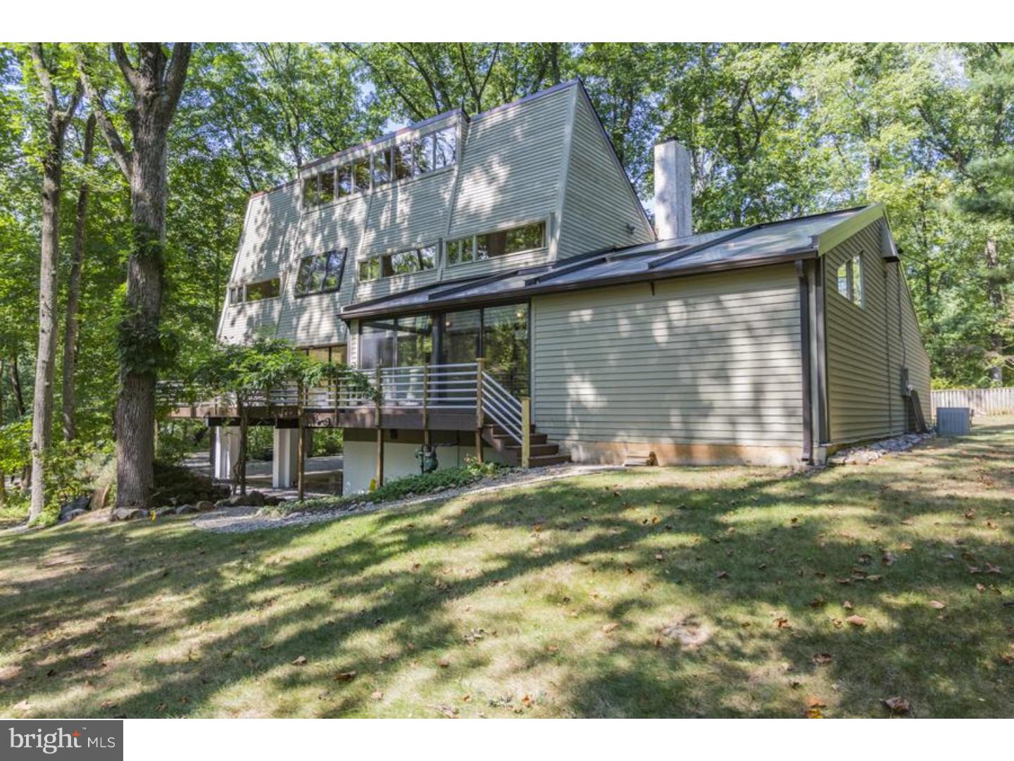 46 Ridgeview Circle Princeton, NJ 08540 - Photo 25 of 25 Exterior Back