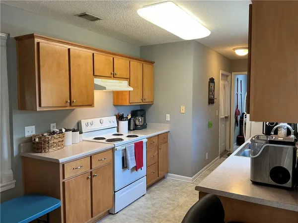 $185,900 | 4078 Meadow Circle, Blackshear, GA 31516