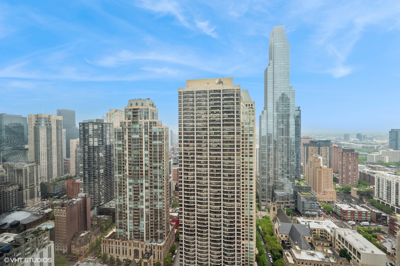 100 East Huron Street, Unit 3501 Chicago, IL 60611 - Photo 23 of 30 a view of city with tall buildings