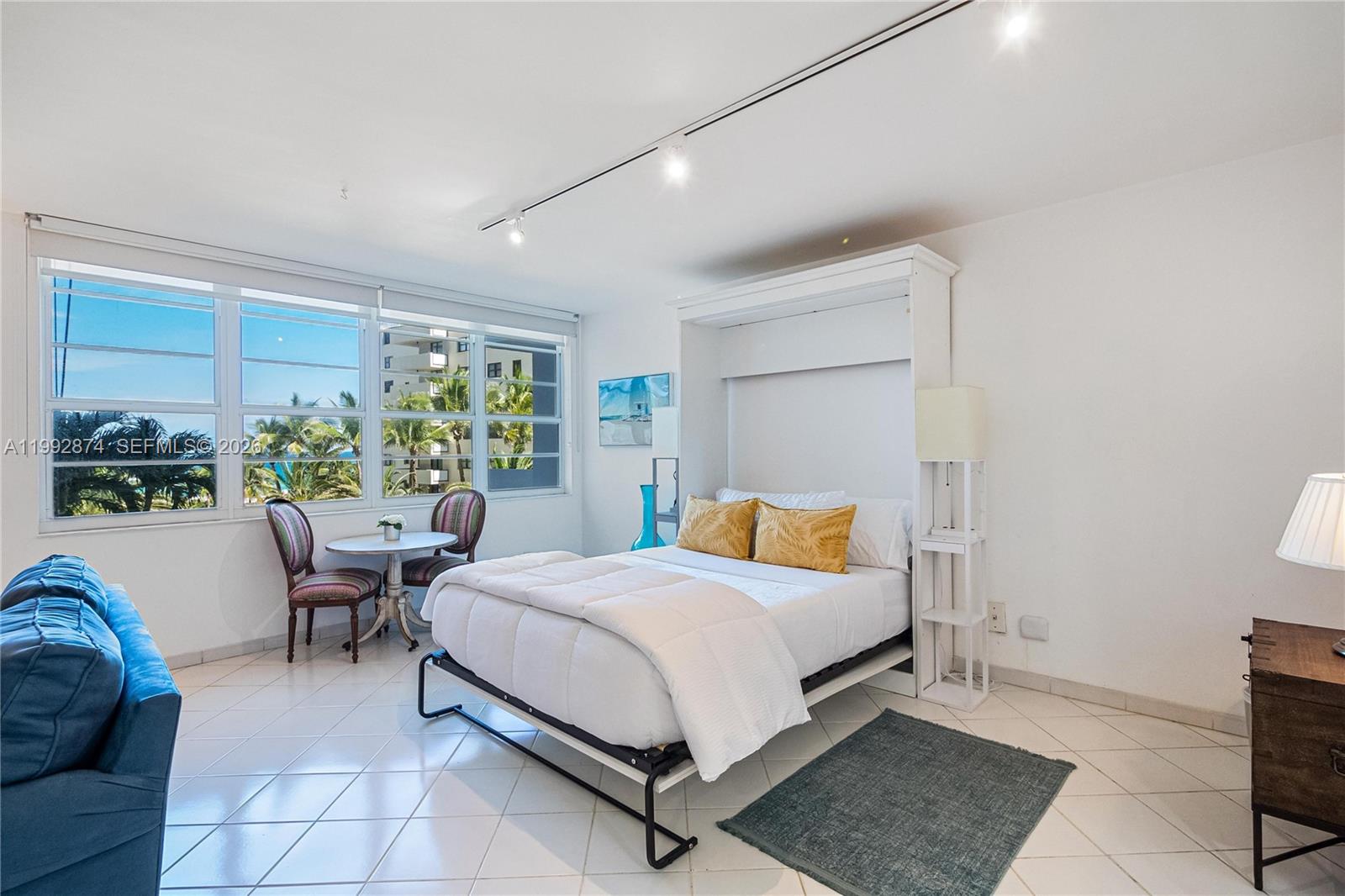 100 Lincoln Road, Unit 515 Miami Beach, FL 33139 - Photo 3 of 31