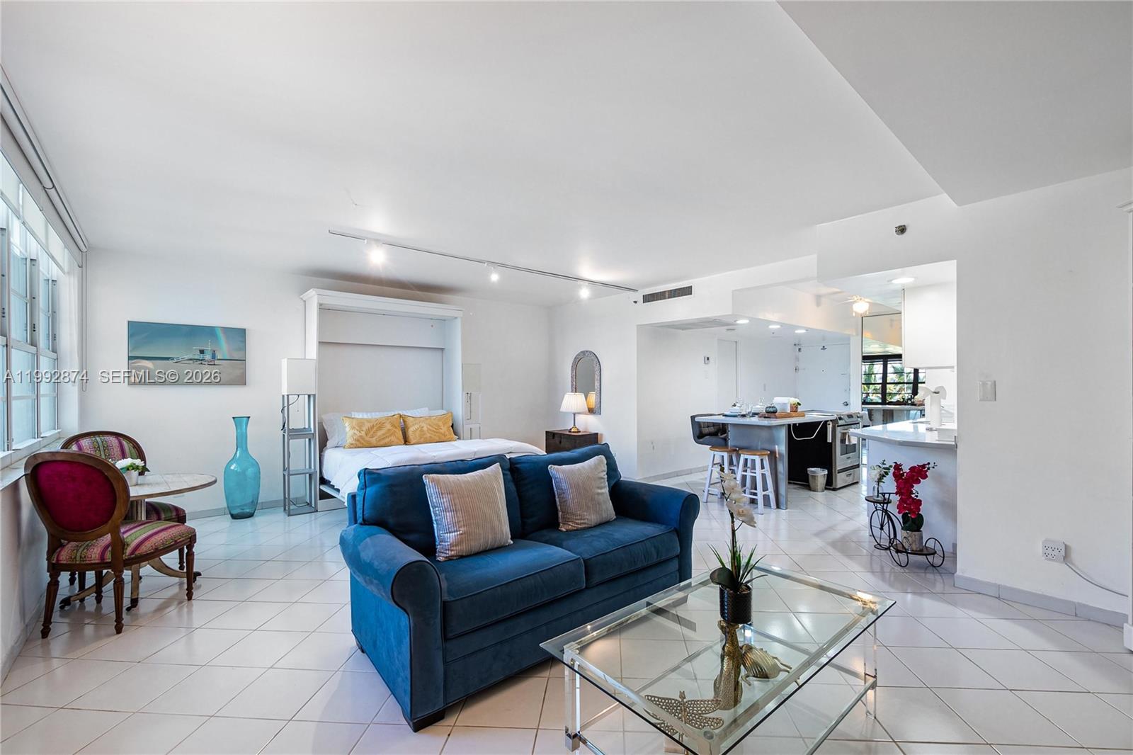 100 Lincoln Road, Unit 515 Miami Beach, FL 33139 - Photo 6 of 31