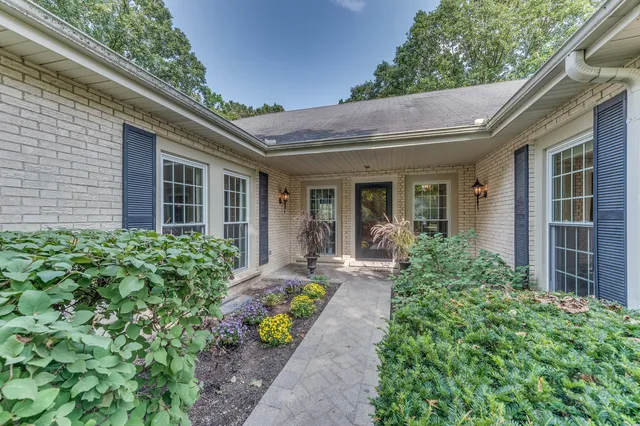 $5,400 | 145 Pine Tree Lane, Riverwoods, IL 60015