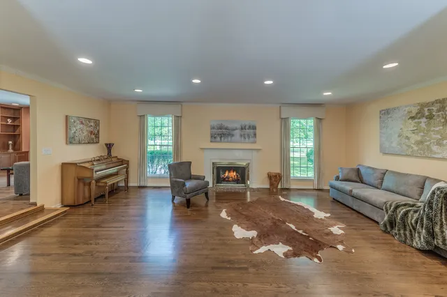 $5,400 | 145 Pine Tree Lane, Riverwoods, IL 60015