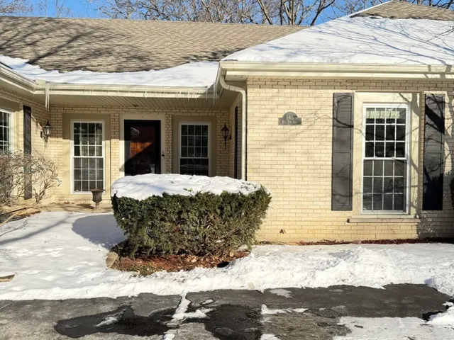 $5,400 | 145 Pine Tree Lane, Riverwoods, IL 60015