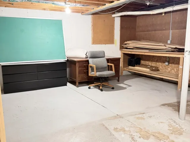 $5,400 | 145 Pine Tree Lane, Riverwoods, IL 60015