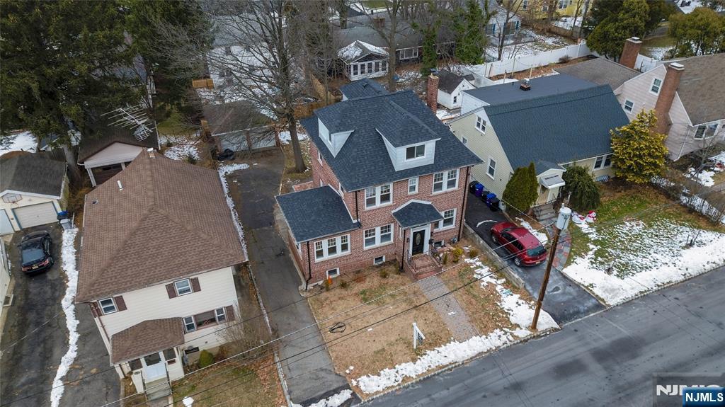 33 Robertson Road West Orange, NJ 07052 - Photo 43 of 48 an aerial view of residential houses with outdoor space
