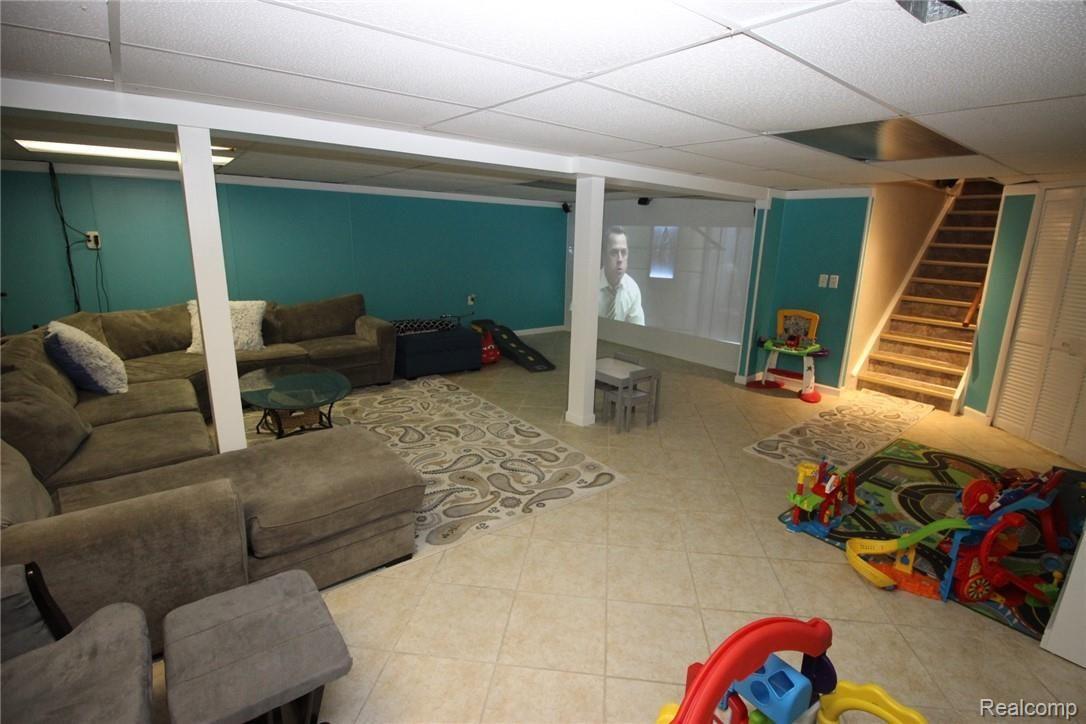 47445 Barbara Road Macomb, MI 48044 - Photo 24 of 28 IMG_2234.JPG