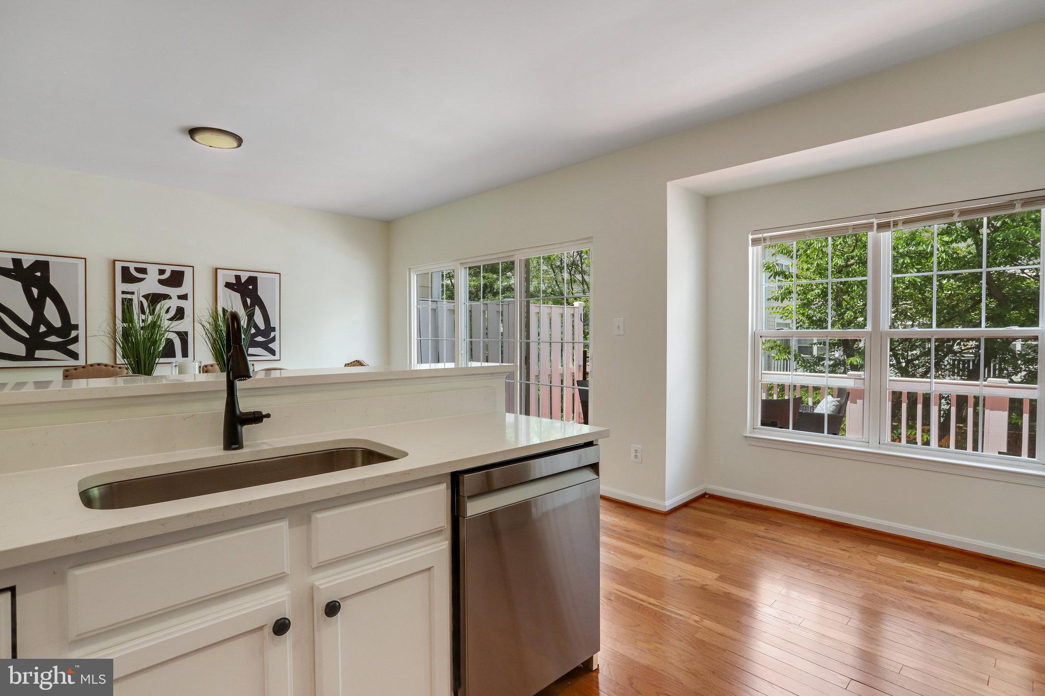 1982 Logan Manor Drive Reston, VA 20190 - Photo 17 of 40