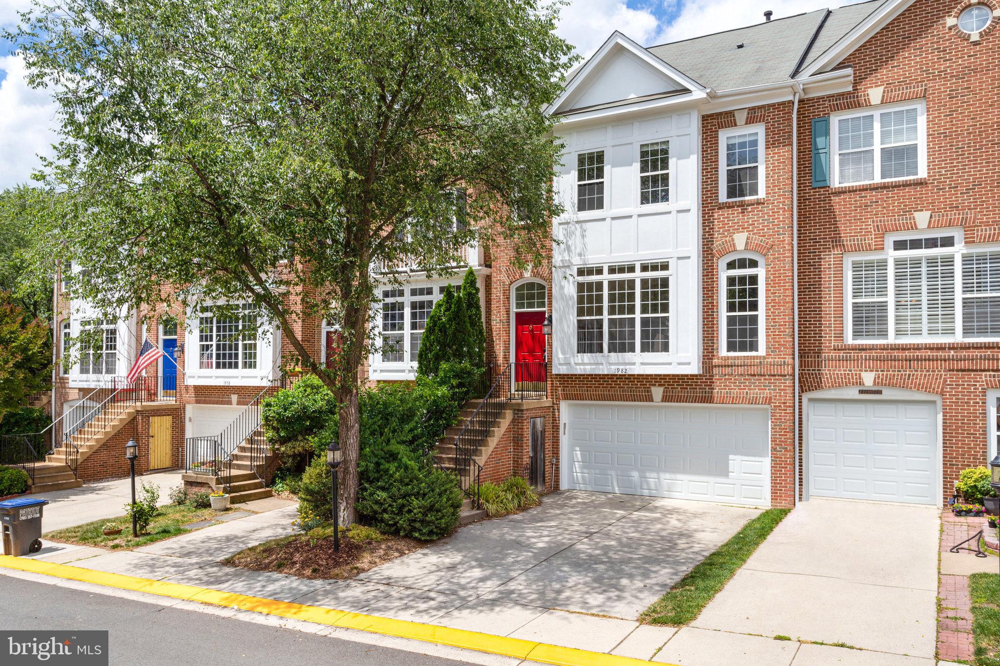 1982 Logan Manor Drive Reston, VA 20190 - Photo 2 of 40