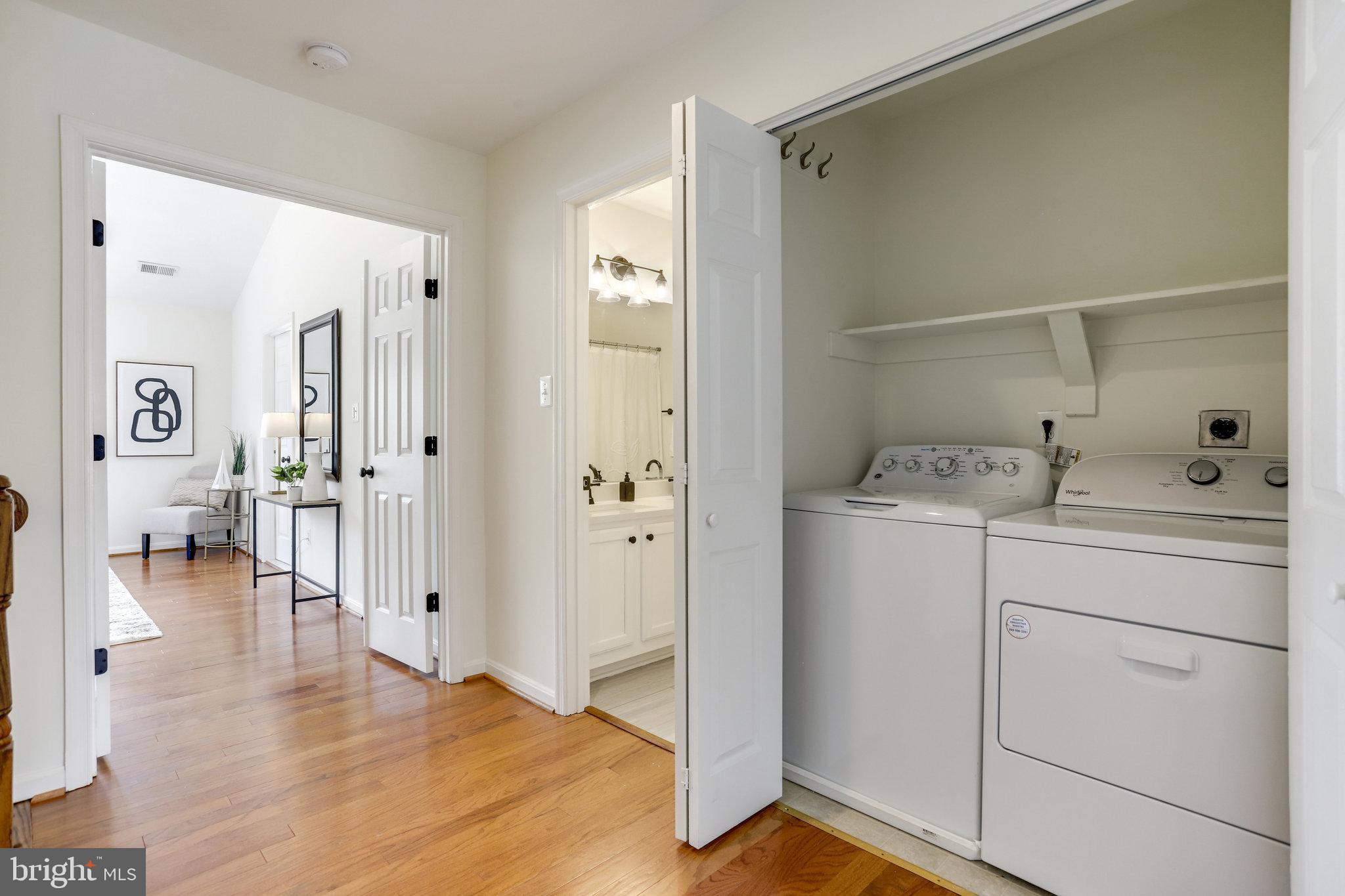 1982 Logan Manor Drive Reston, VA 20190 - Photo 25 of 40