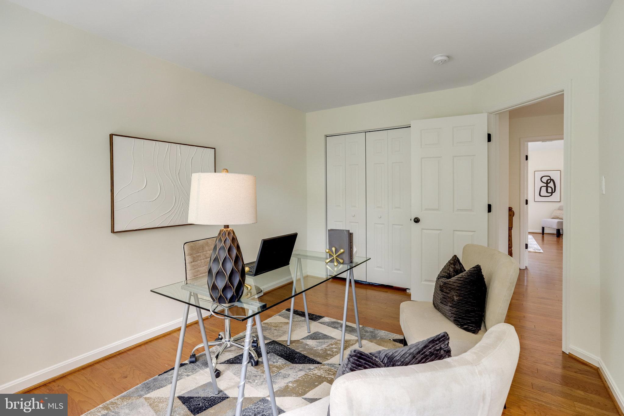 1982 Logan Manor Drive Reston, VA 20190 - Photo 30 of 40