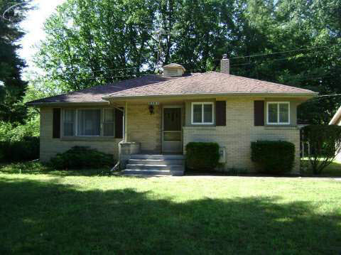 5301 Millington Road Millington, MI 48746 - Photo 2 of 20 20372971-1.JPG