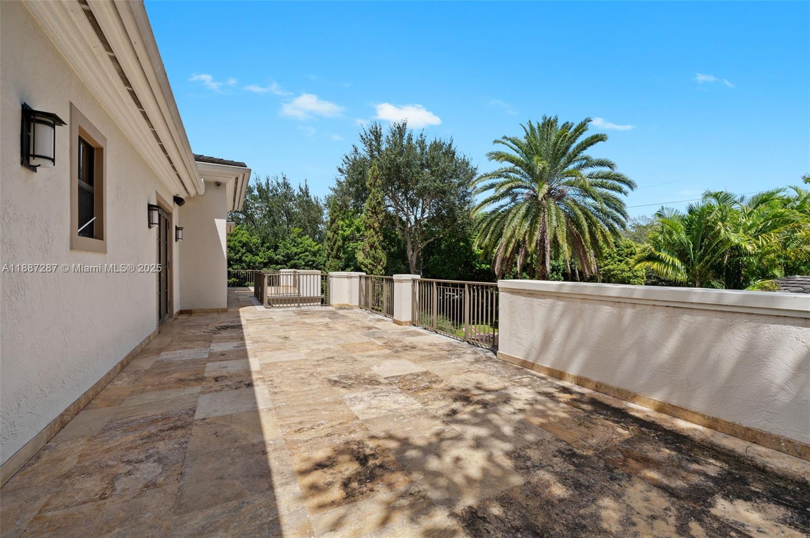 9601 Southwest 60th Court Pinecrest, FL 33156 - Photo 27 of 61