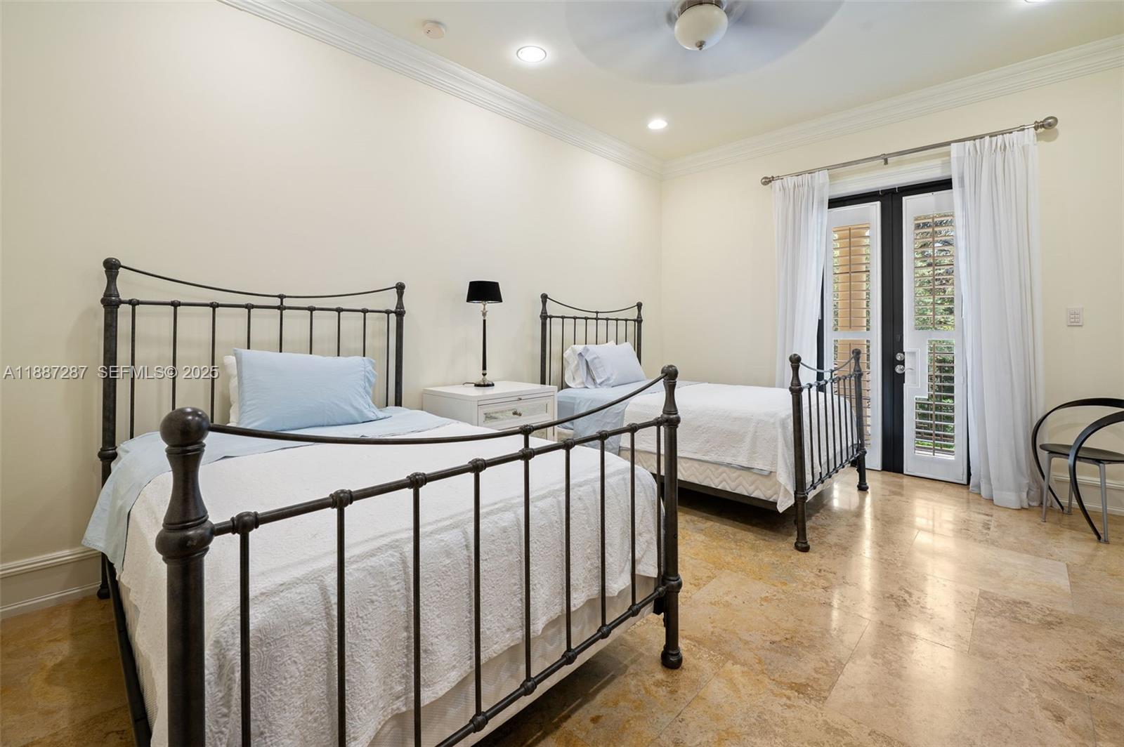 9601 Southwest 60th Court Pinecrest, FL 33156 - Photo 37 of 61