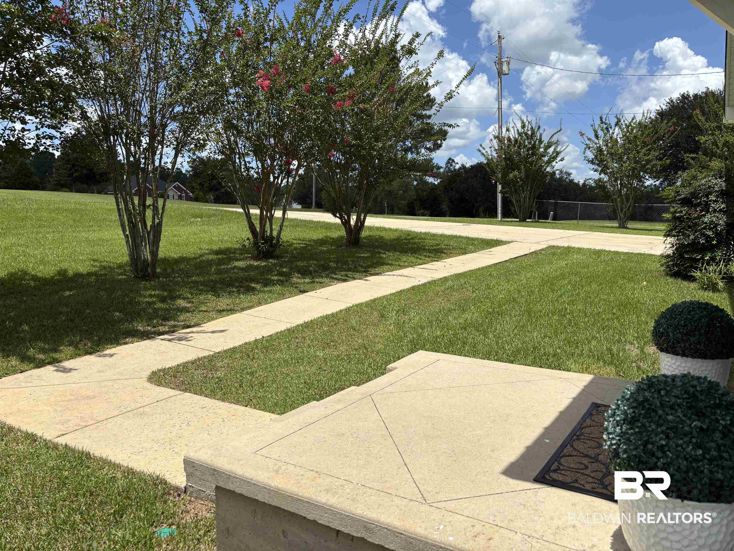 35650 Spring Road North Stapleton, AL 36578 - Photo 5 of 70 View of green lawn