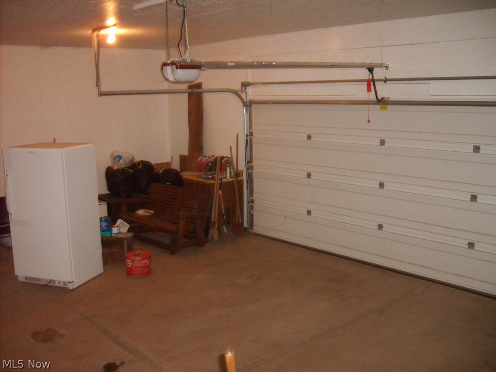 3809 Pymatuning Lake Road Andover, OH 44003 - Photo 16 of 17 Attached 2 car garage
