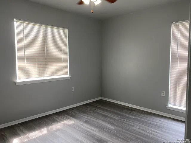 $1,500 | 12421 Trailing Oaks Street, Live Oak, TX 78233