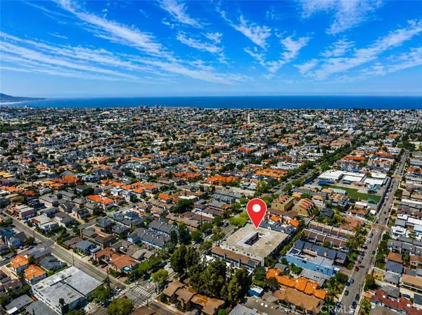 $1,395,000 | 2117 Grant Avenue, Unit 1, Redondo Beach, CA 90278