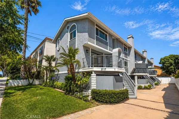 $1,395,000 | 2117 Grant Avenue, Unit 1, Redondo Beach, CA 90278