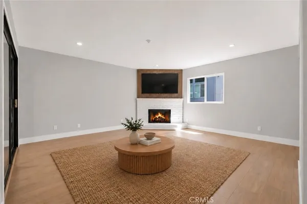 $1,395,000 | 2117 Grant Avenue, Unit 1, Redondo Beach, CA 90278