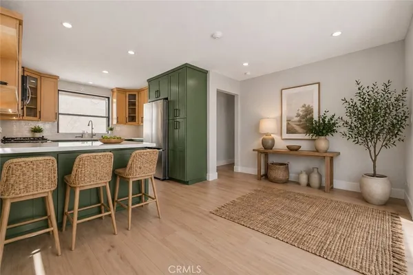 $1,395,000 | 2117 Grant Avenue, Unit 1, Redondo Beach, CA 90278