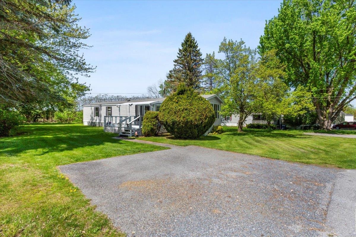 35 West Road Bennington, VT 05201 - Photo 18 of 22