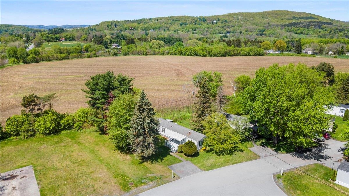 35 West Road Bennington, VT 05201 - Photo 19 of 22