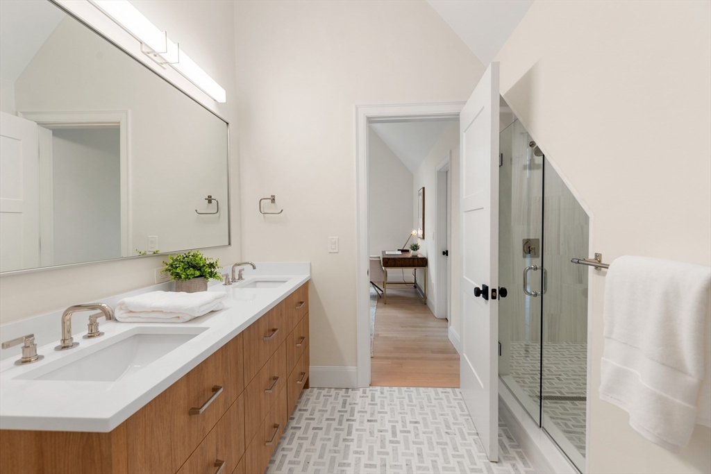 92 Hill Street Lexington, MA 02421 - Photo 26 of 41