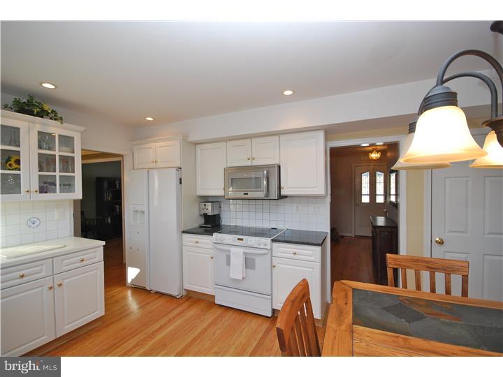 19 Old Town Road Cherry Hill, NJ 08034 - Photo 11 of 25 Kitchen