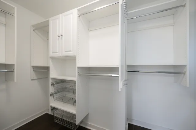 $1,400,000 | 1701 West Byron Street, Chicago, IL 60613