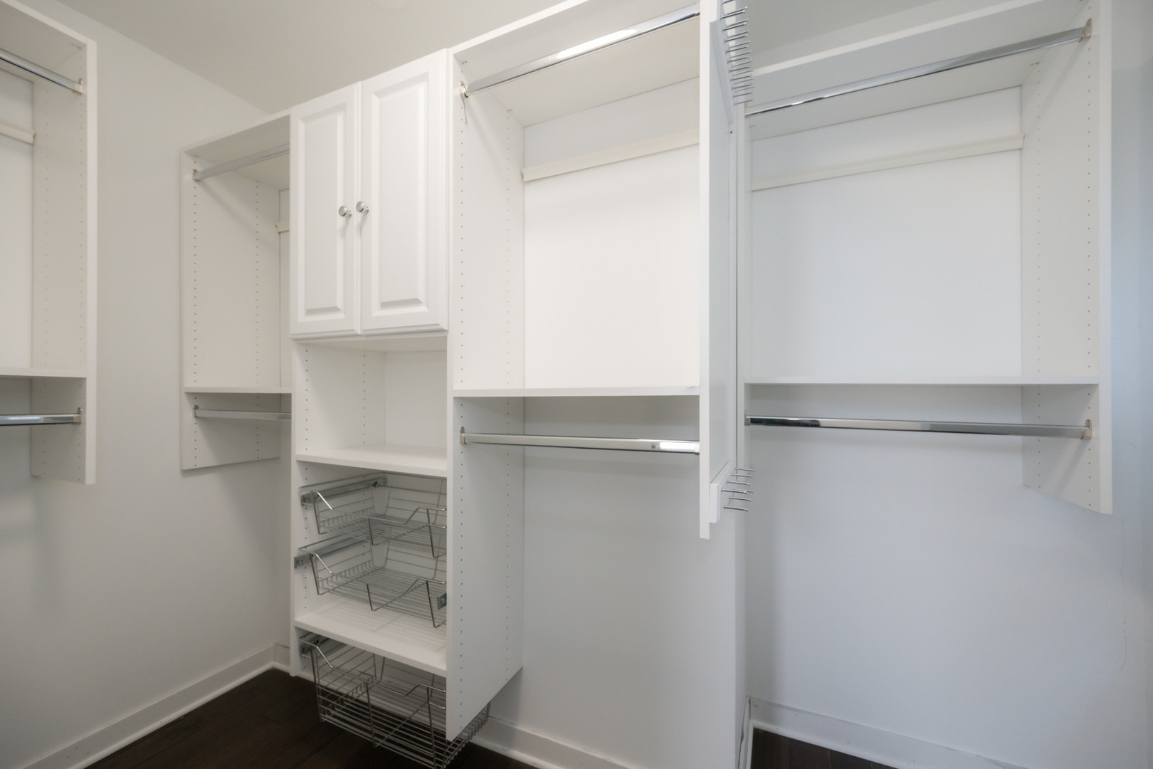 1701 West Byron Street Chicago, IL 60613 - Photo 28 of 57