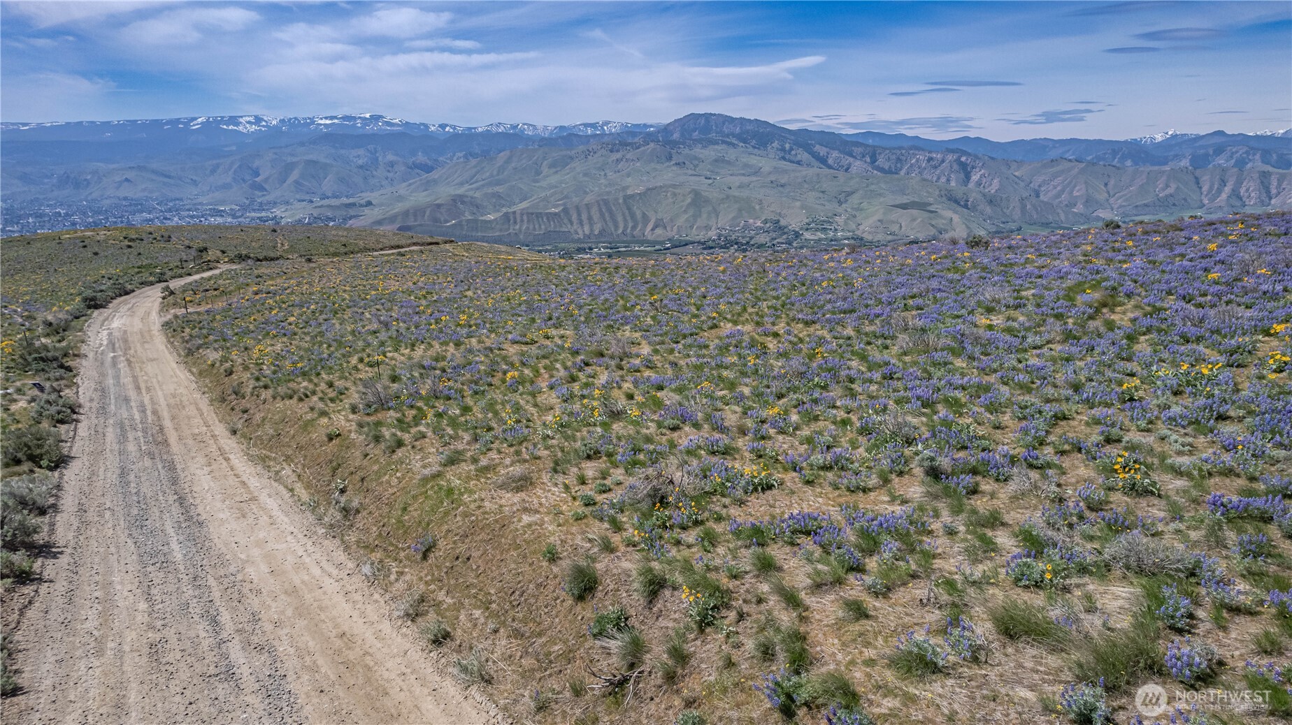 2 Burch Mountain Road Wenatchee, WA 98801 - Photo 14 of 24