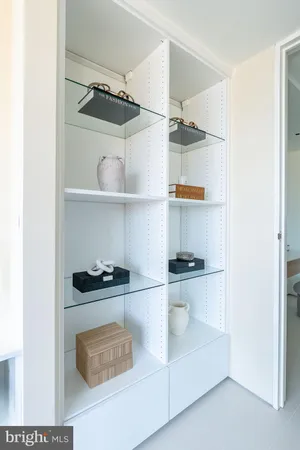 $18,000 | 210 West Rittenhouse Square, Unit 21062107, Philadelphia, PA 19103