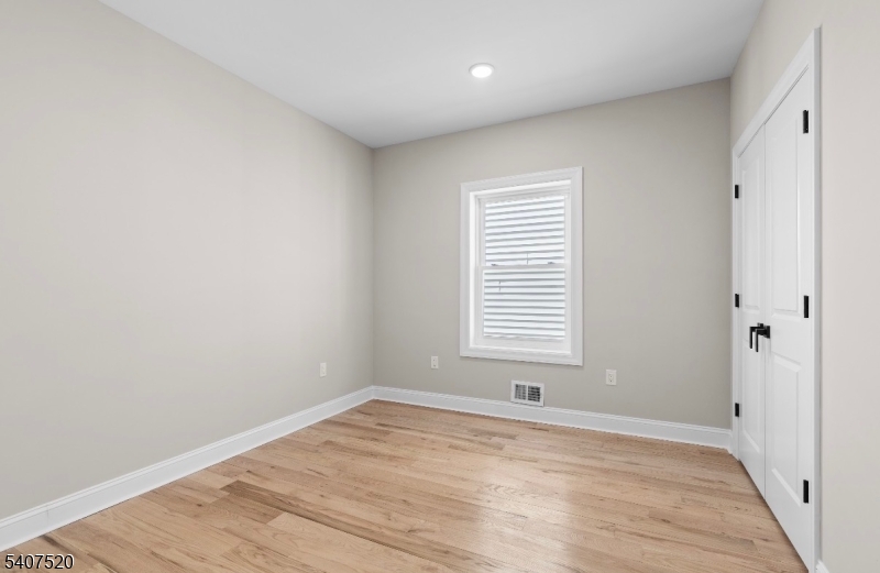 503 Delavan Avenue, Unit 1 Newark, NJ 07107 - Photo 7 of 10