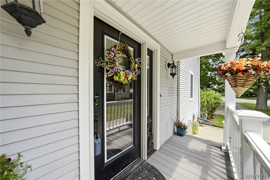 89 Garrison Road Amherst, NY 14221 - Photo 33 of 45 Maintenance-free covered side porch