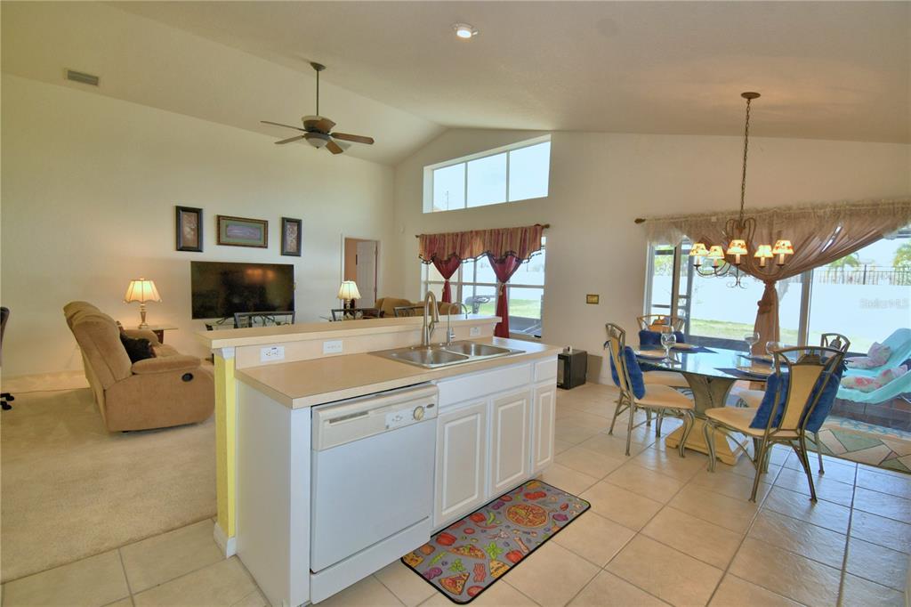 168 Argyle Gate Loop Road Dundee, FL 33838 - Photo 12 of 56