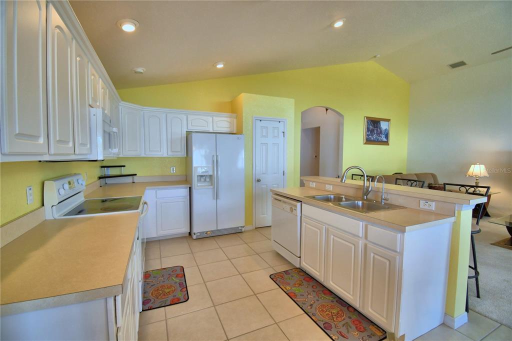 168 Argyle Gate Loop Road Dundee, FL 33838 - Photo 15 of 56