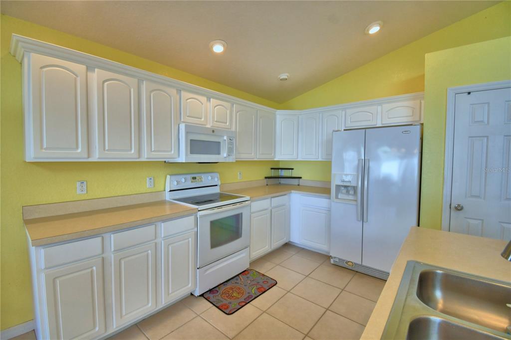 168 Argyle Gate Loop Road Dundee, FL 33838 - Photo 16 of 56