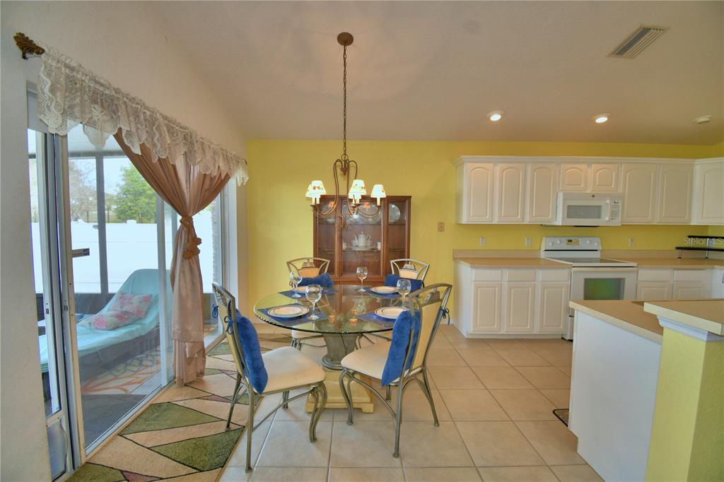 168 Argyle Gate Loop Road Dundee, FL 33838 - Photo 10 of 56