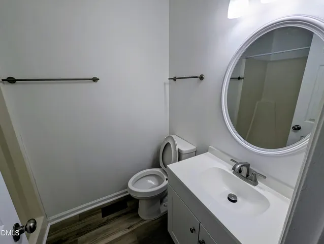 $1,800 | 405 Thyme Place, Raleigh, NC 27609