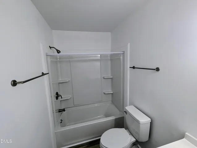 $1,800 | 405 Thyme Place, Raleigh, NC 27609