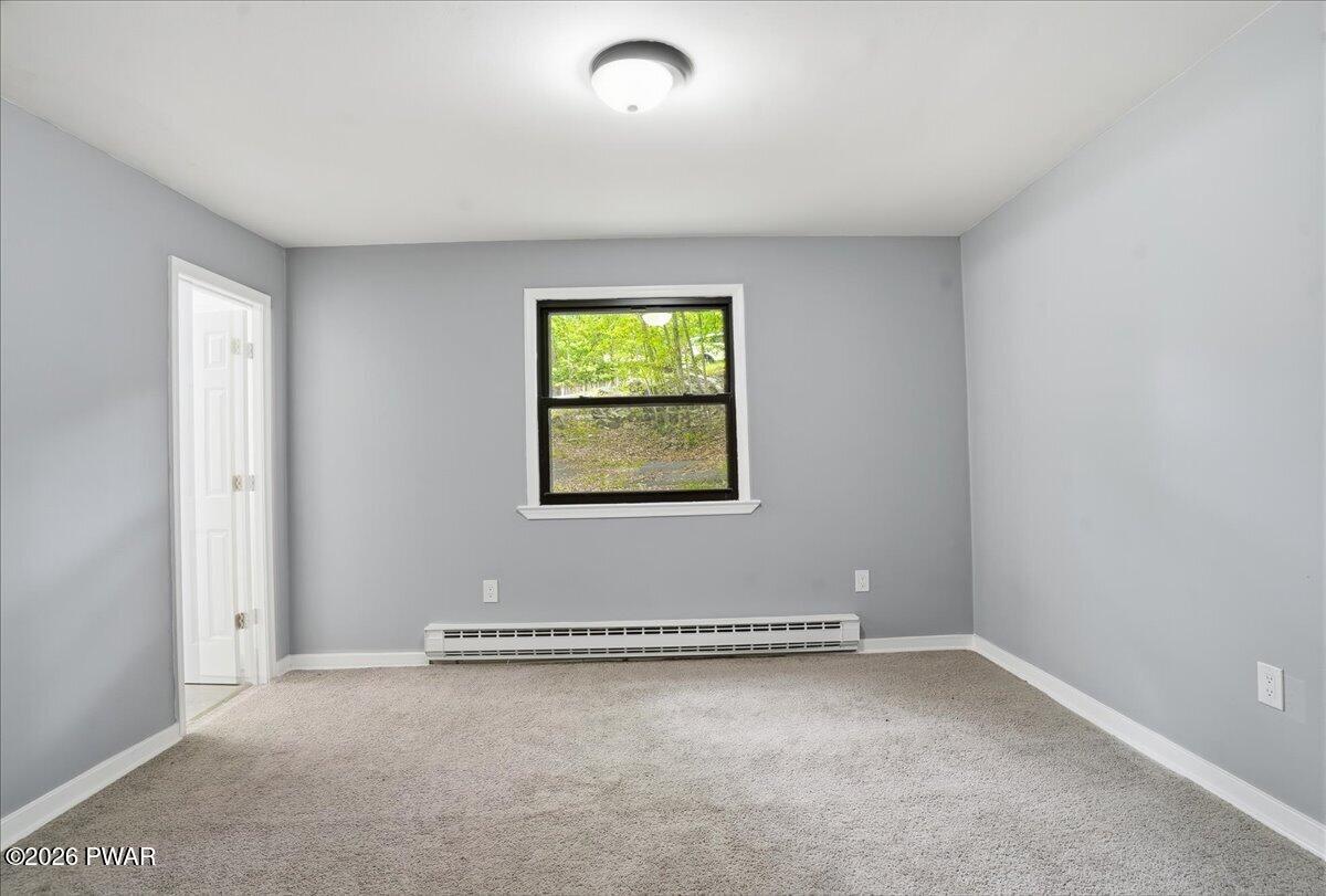 5926 Decker Road Bushkill, PA 18324 - Photo 17 of 44