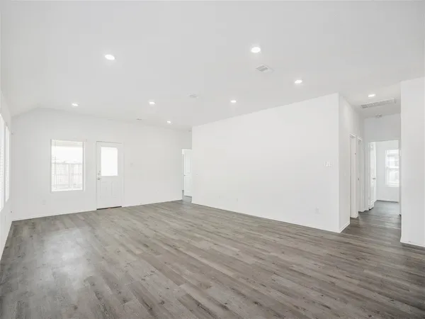 $2,390 | 3431 Autumn Russet Trail, Richmond, TX 77406